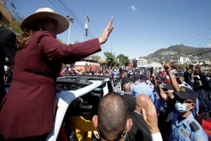 Honduras'ın ilk kadın Devlet Başkanı Xiomara Castro yemin etti