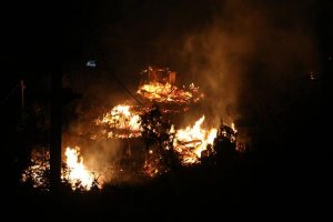 Kastamonu'da yangın: 5 ev küle döndü