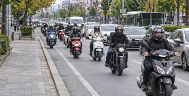 7 ilde motosiklet sayısı otomobili geçti