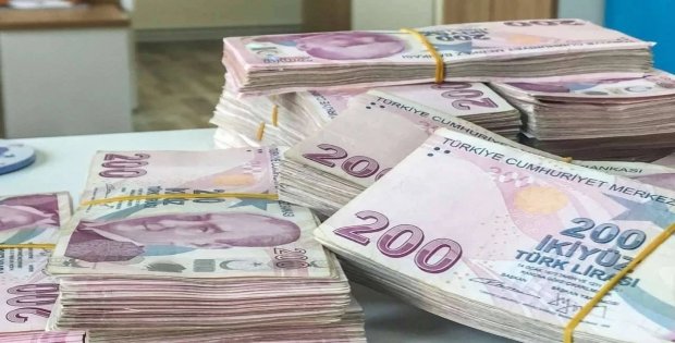 Bütçe açığı 4 ayda 750 milyar lirayı aştı