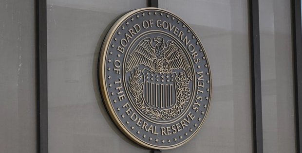 Fed'den 'faiz artırımı' sürprizi