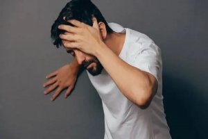Sağlıklı bir beyin için temel alışkanlıklara dikkat (Dünya Beyin Günü)