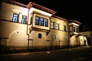 Avluda Kurulan Medeniyet: Malatyalı Hanımların İmecesi