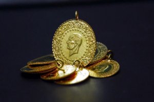 Üniversitede sınıflar neden boş?