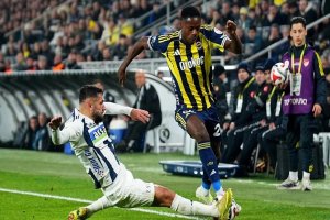 Kanarya, Aslan'a kükredi: Süperkupa Fenerbahçe'nin