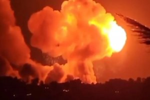 İsrail Lübnan'da 5 kenti bombaladı