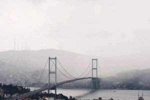 Üniversitede sınıflar neden boş?