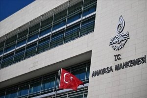 Üniversitede sınıflar neden boş?