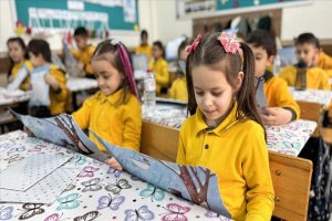 Üniversitede sınıflar neden boş?