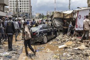 'Zenginleştirmeyi sıfırlama, nükleer tesisleri sökme ve uranyum stoklarını devretmeyi reddediyoruz'