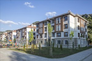 Üniversitede sınıflar neden boş?