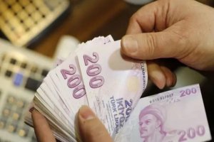 Üniversitede sınıflar neden boş?