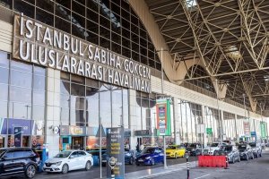 Üniversitede sınıflar neden boş?