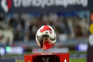 Kanarya, Aslan'a kükredi: Süperkupa Fenerbahçe'nin