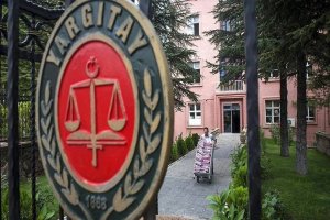 Yargıtay'dan emsal karar: Nafaka için 'yoksulluk' şartı