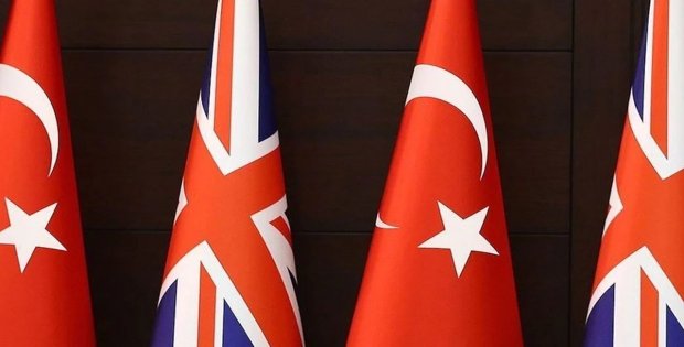 Türkiye-İngiltere ilişkilerinde kritik adım: İmzalar atıldı